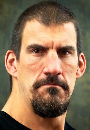 Robert Maillet