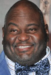 Lavell Crawford